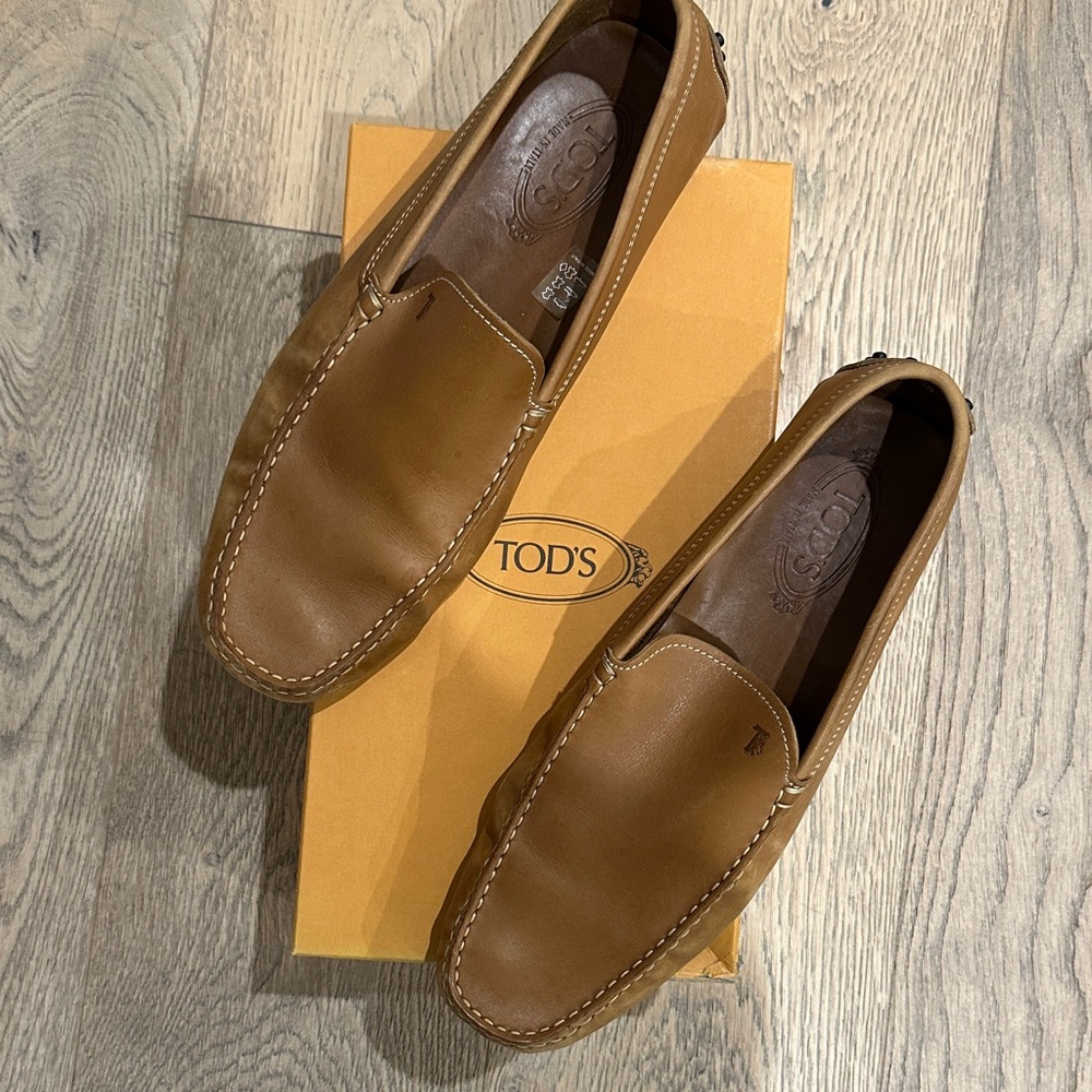 Tod's Men's Tan Leather Slip-On Loafers